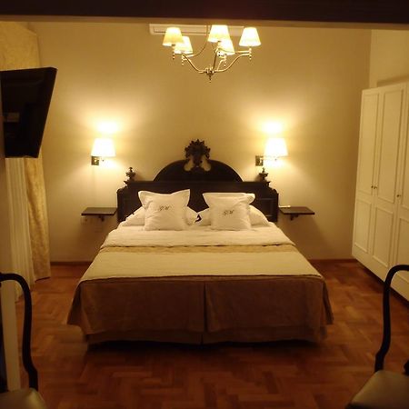 Gm Rooms Rental Suites La Rioja Room photo